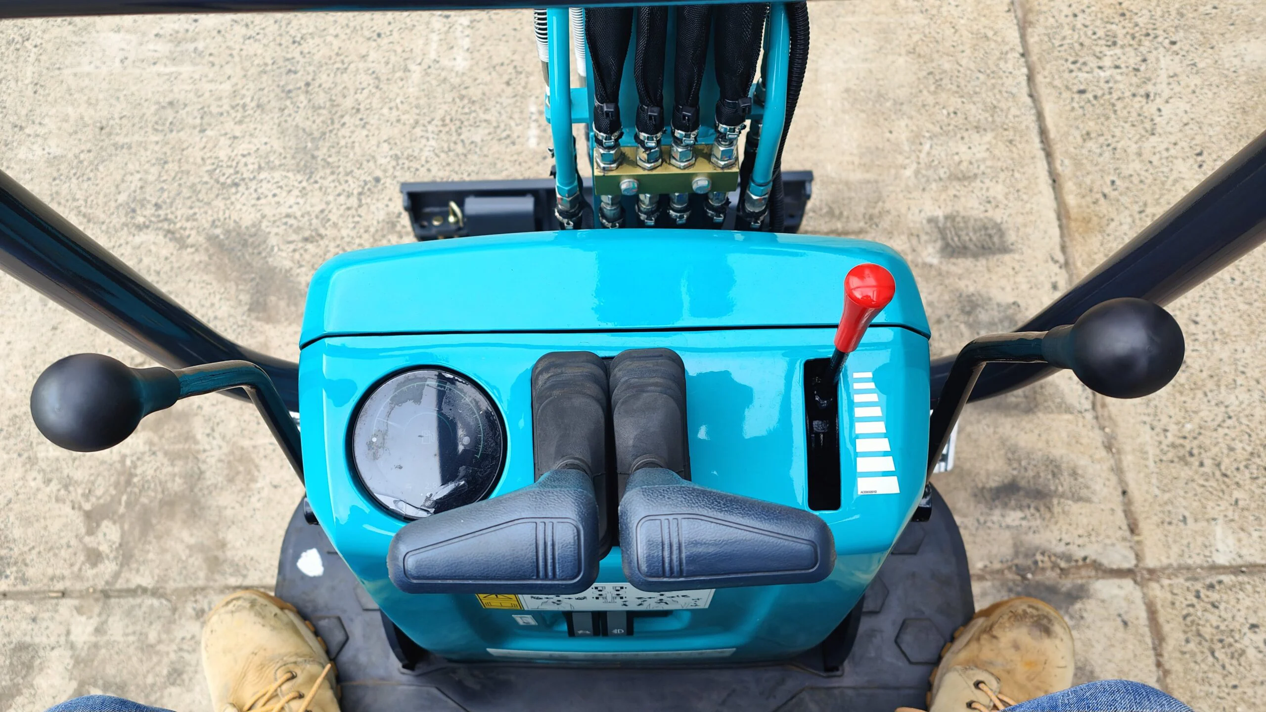 Exploring the Versatility of Skid Steer Loaders