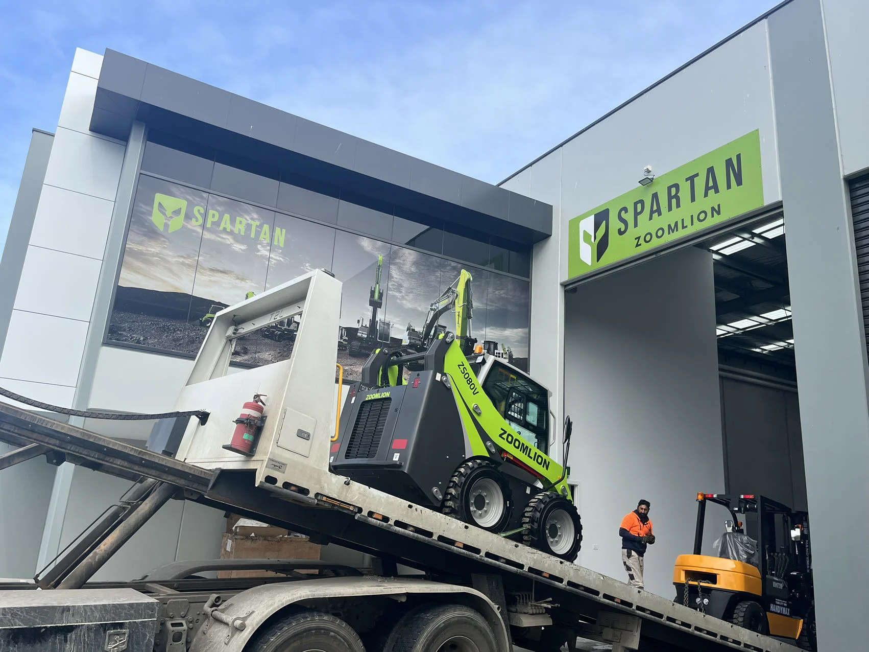 18 Navigating the Renting Process of Heavy Duty Machinery