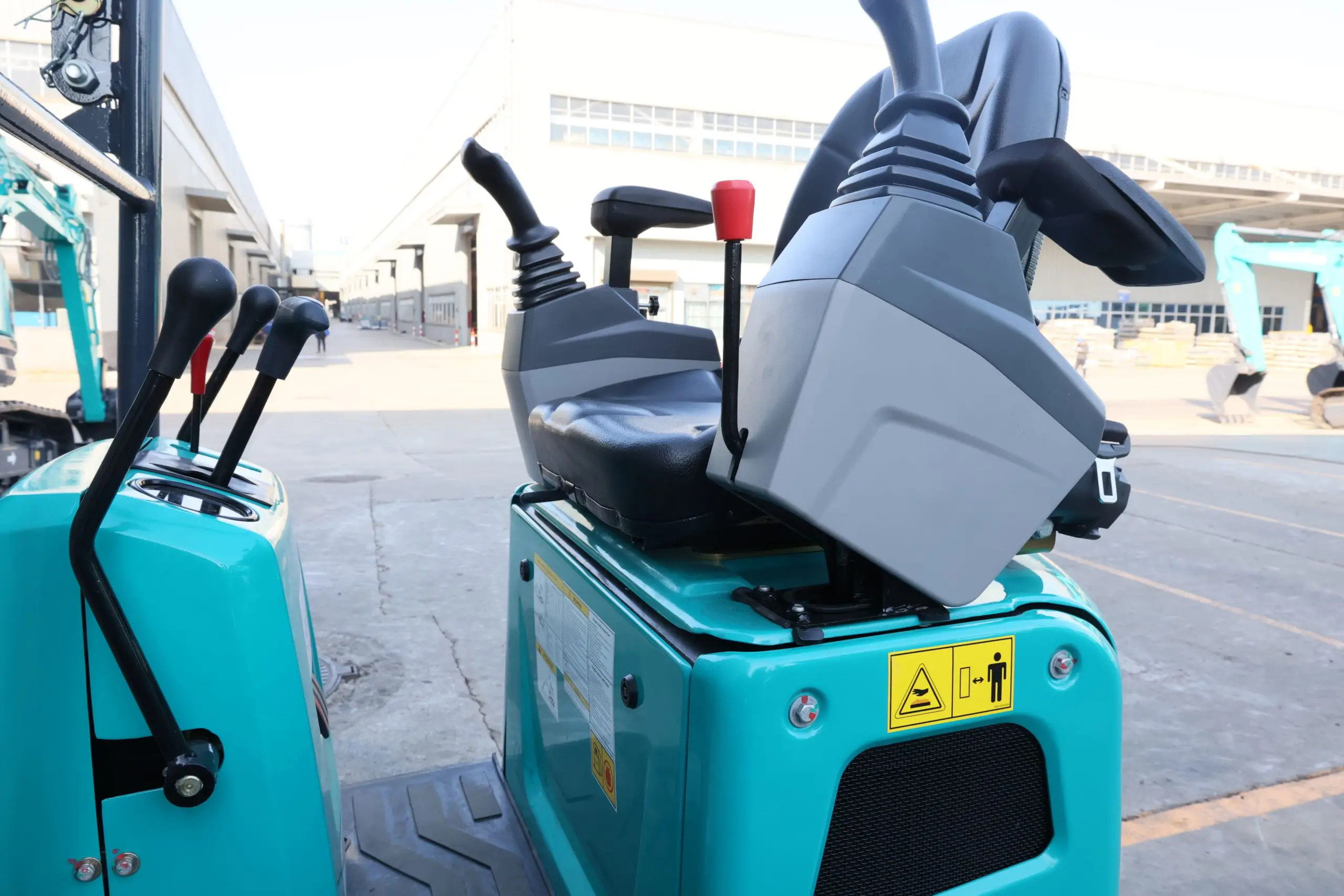SWE08F Mini Excavator - Image 21