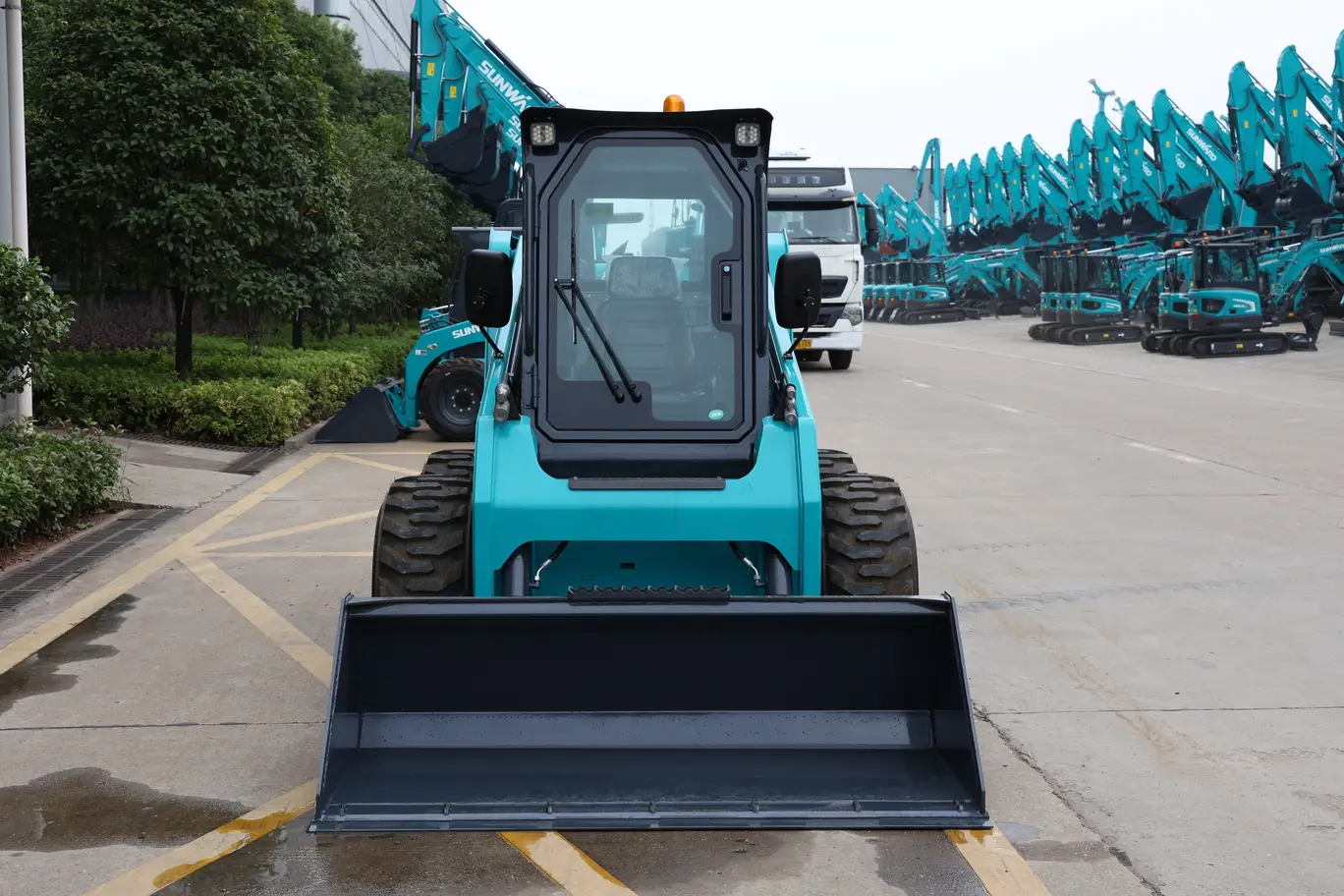 SWL3220 Wheeled Skid Steer - Image 15
