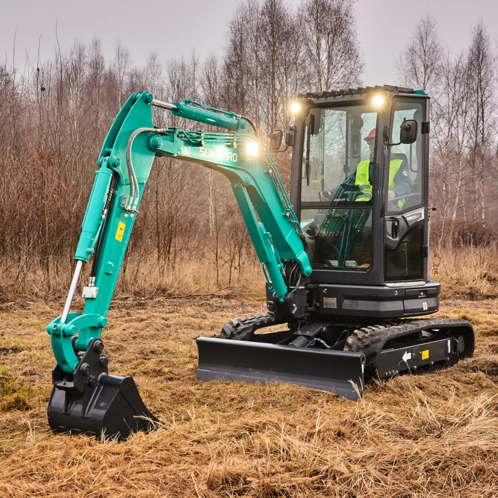 SWE25UF Mini Excavator - Image 14