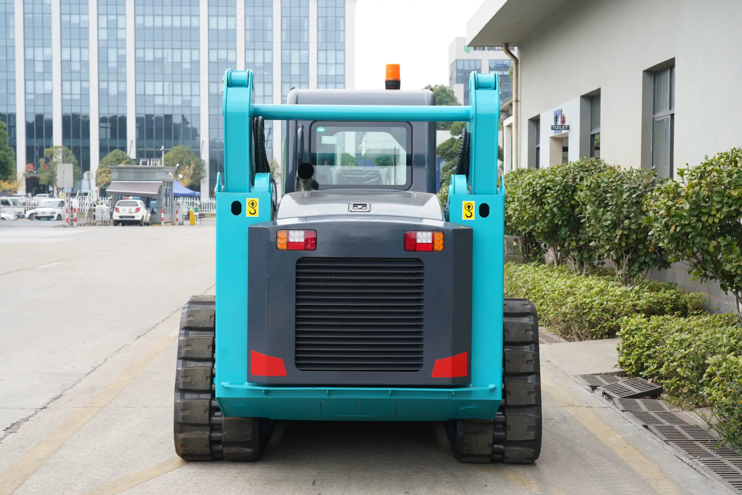 SWTL4528 Tracked Skid Steer - Image 16