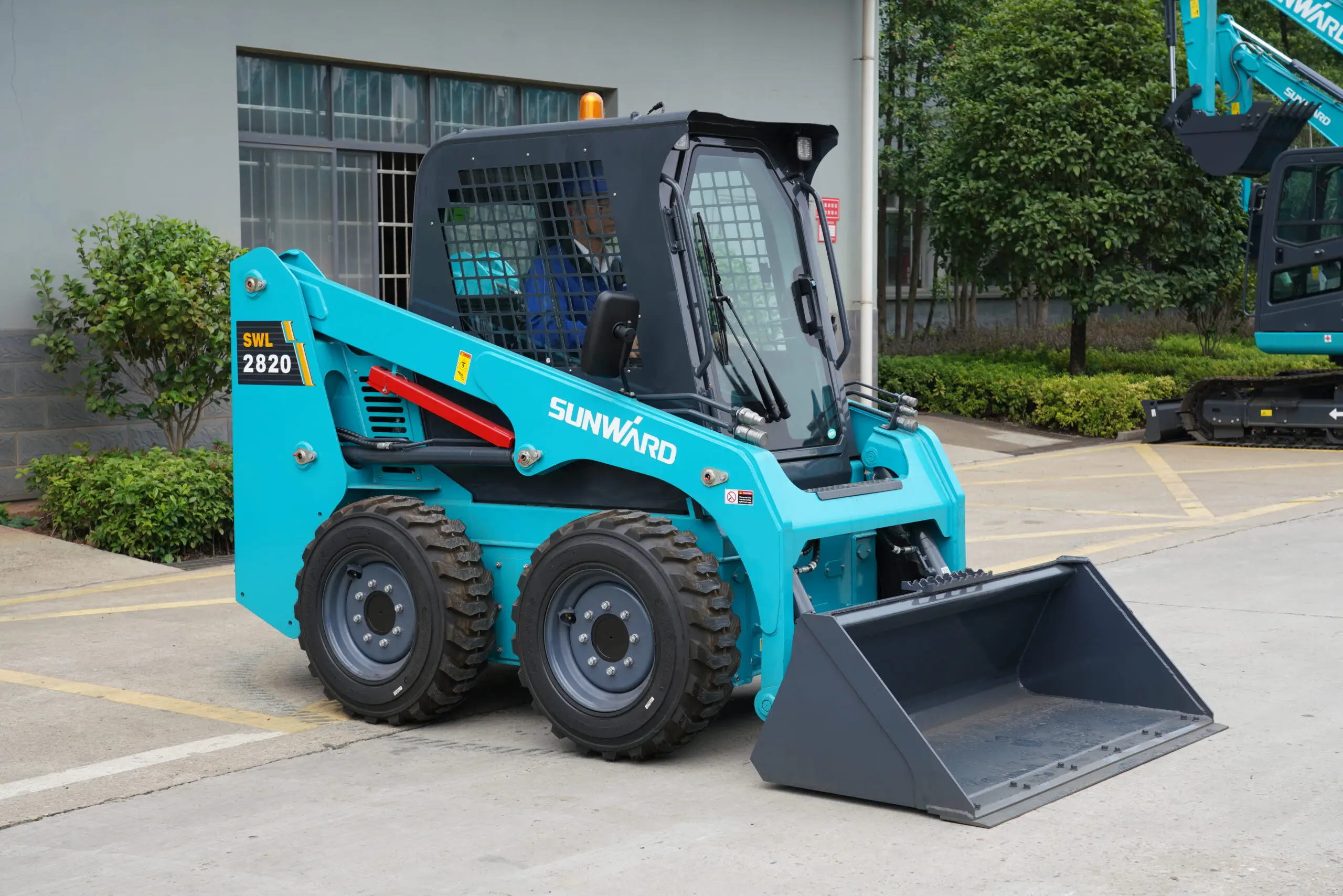 SWL2820 Wheeled Skid Steer - Image 9