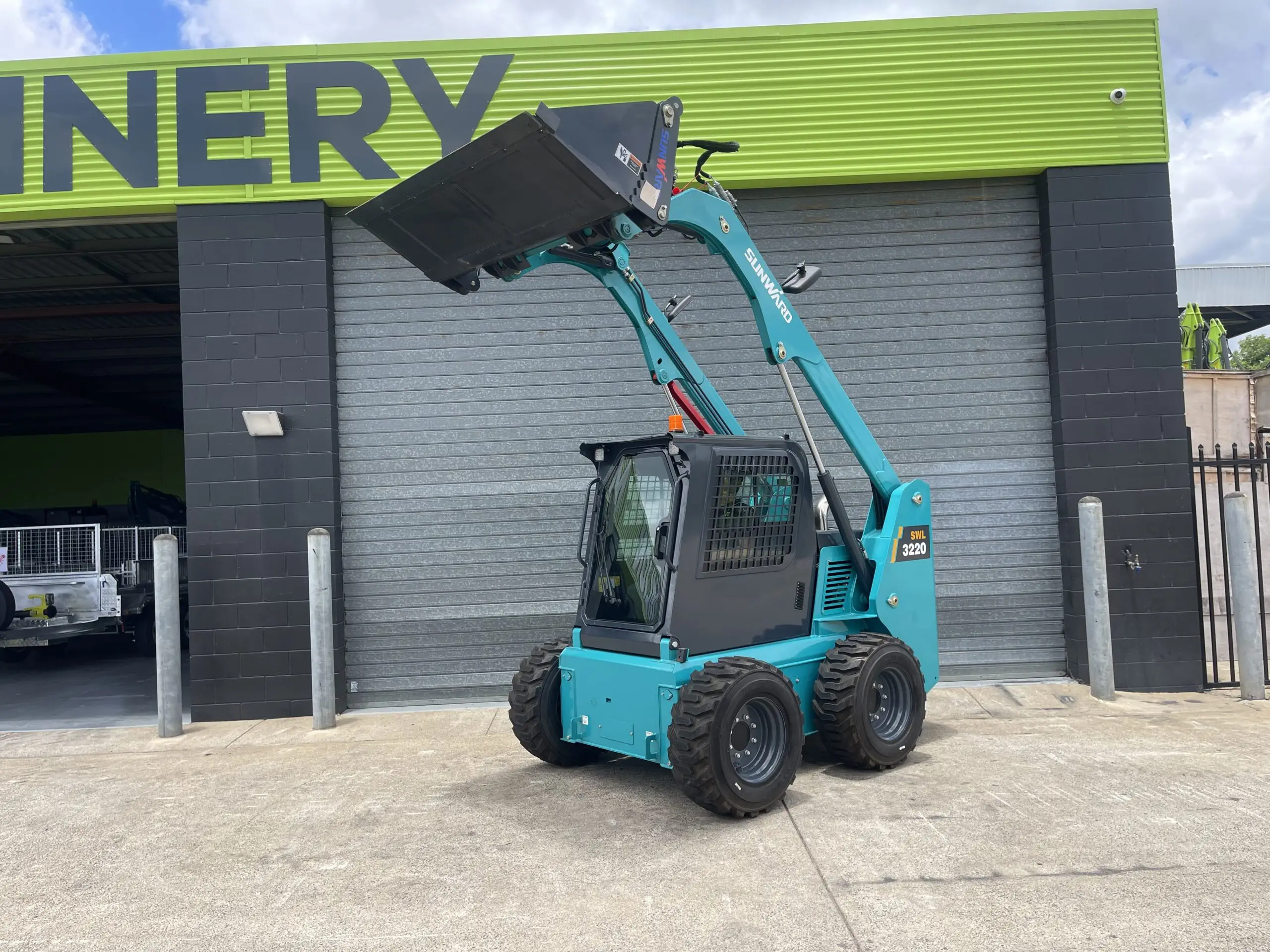 SWL3220 Wheeled Skid Steer - Image 9