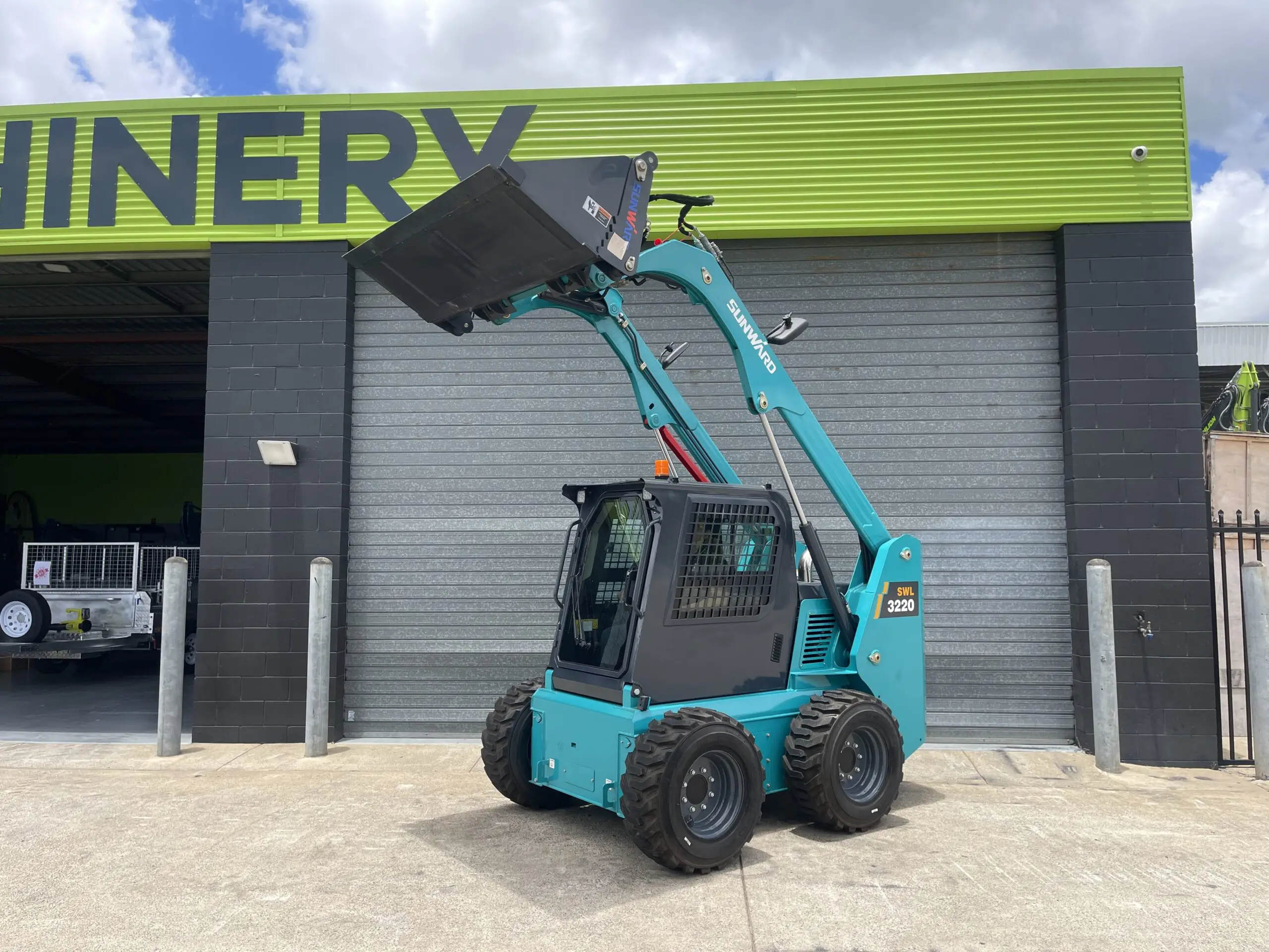 SWL3220 Wheeled Skid Steer - Image 11