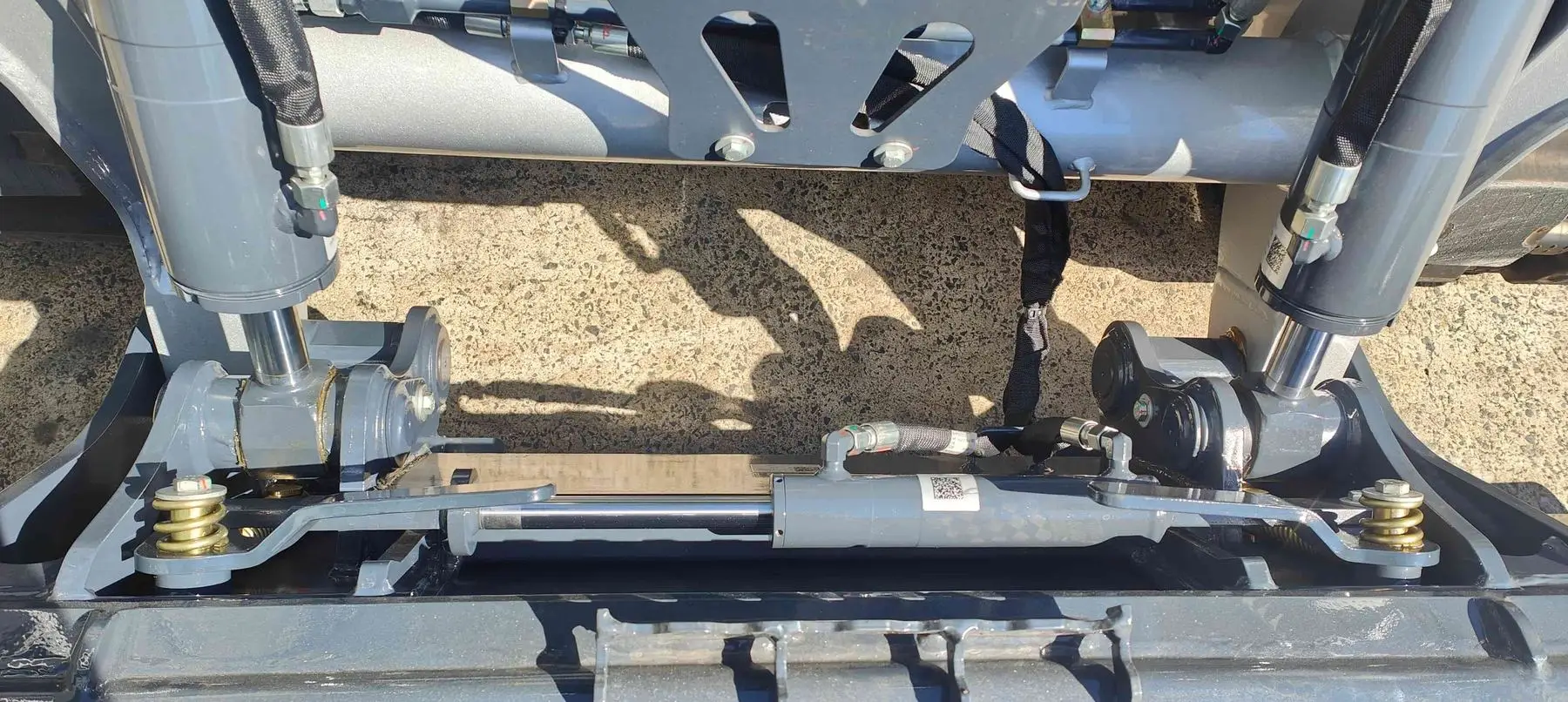 SWTL5238 Tracked Skid Steer - Image 7